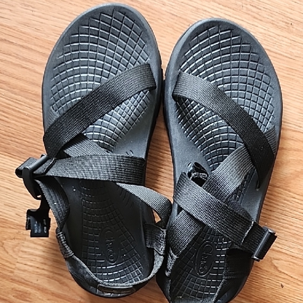 Chaco Black Strappy Sandals